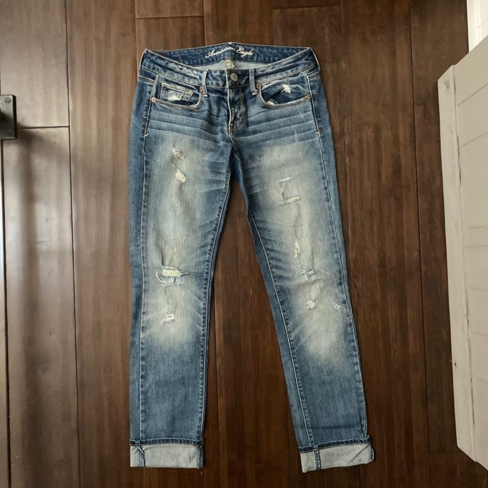 American Eagle Distressed Skinny Jeans - size 6R